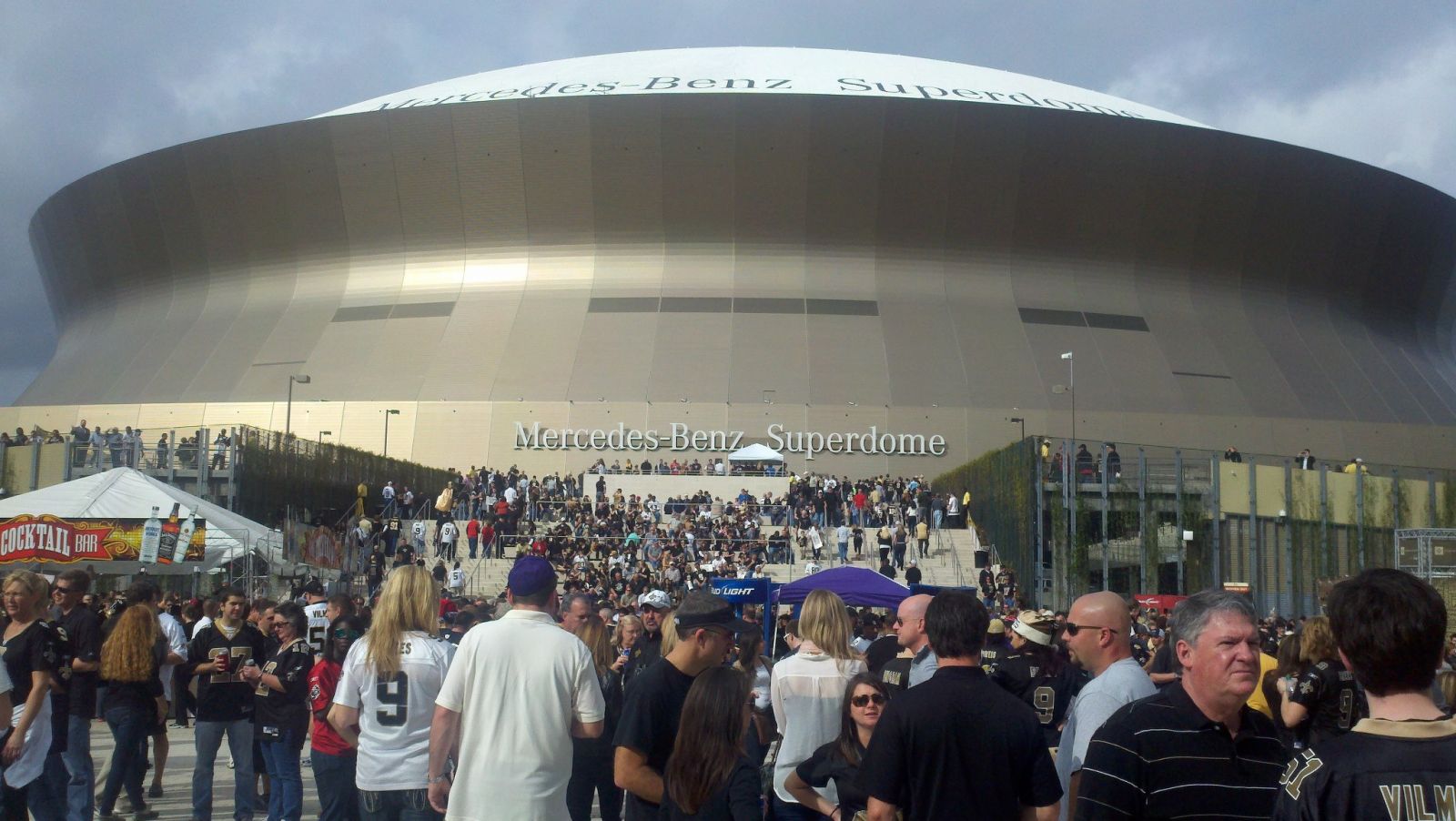 Mercedes Benz Superdome before a Saints game