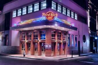 Play Bourbon Street at Hard Rock Cafe