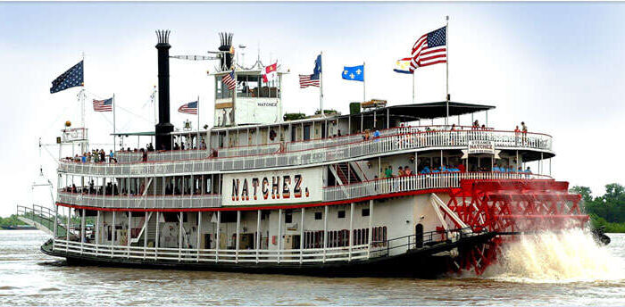 Sail With Santa This Sunday